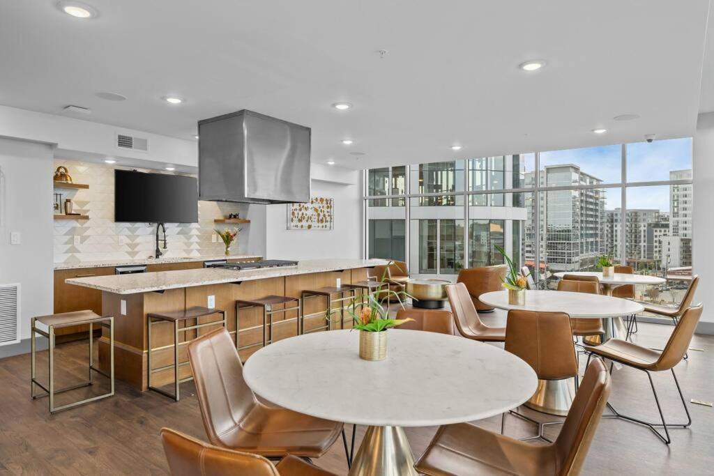 Beverly Hills Suite Penthouse The Gulch Nashville Esterno foto