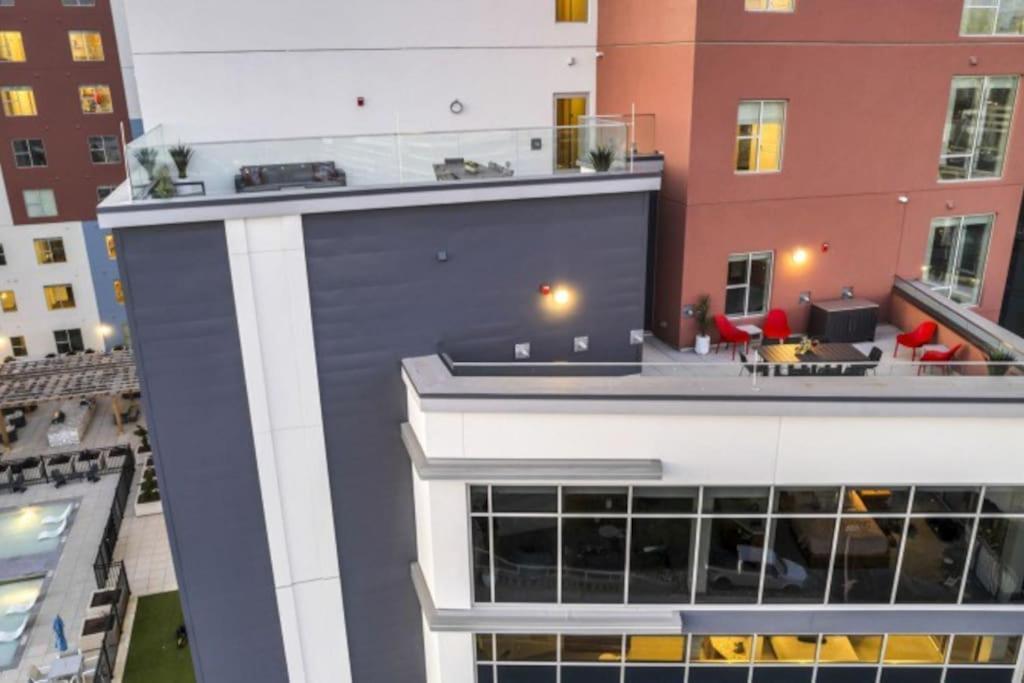 Beverly Hills Suite Penthouse The Gulch Nashville Esterno foto