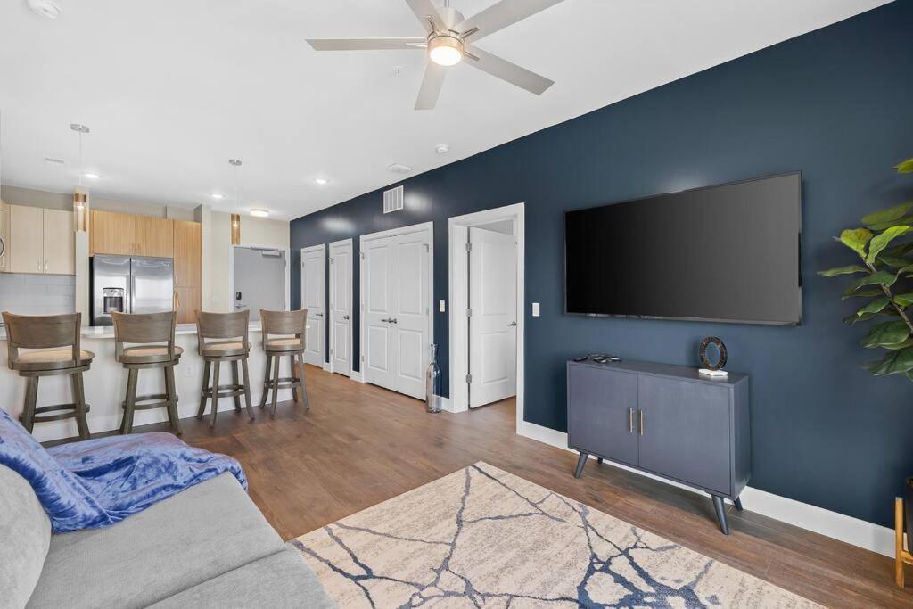 Beverly Hills Suite Penthouse The Gulch Nashville Esterno foto