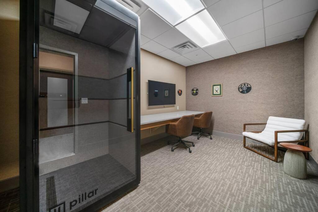 Beverly Hills Suite Penthouse The Gulch Nashville Esterno foto